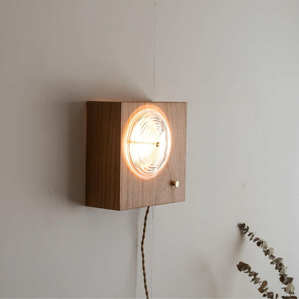 Vintage Camera Wall Lamp - Vakkerlight