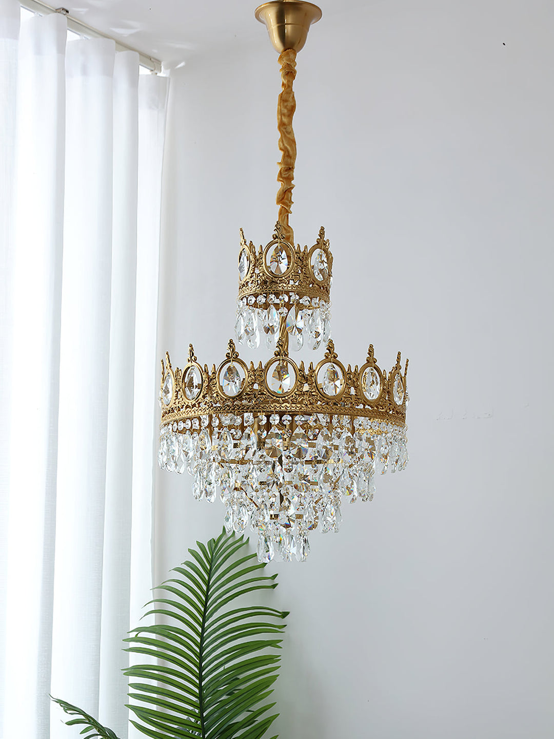 Vintage Crystal Chandelier - Vakkerlight