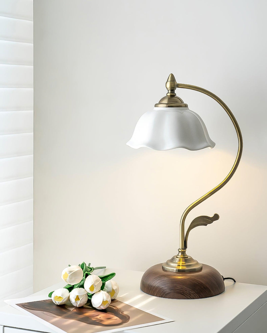 Vintage Laiton Table Lamp - Vakkerlight