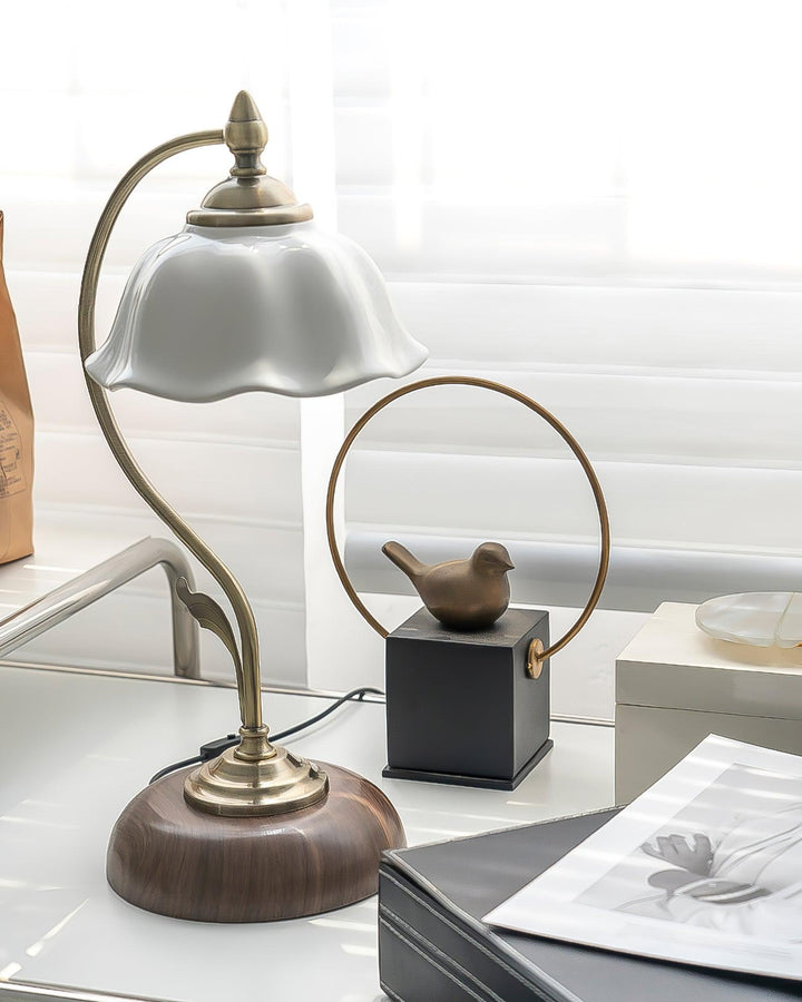 Vintage Laiton Table Lamp - Vakkerlight