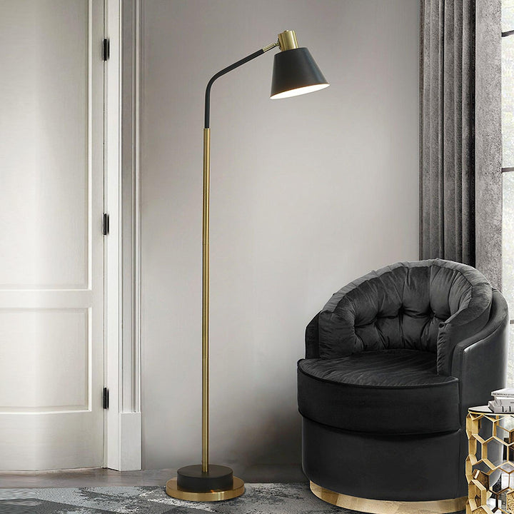 Visual Comfort Floor Lamp - Vakkerlight