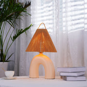 Lámpara de mesa arqueada