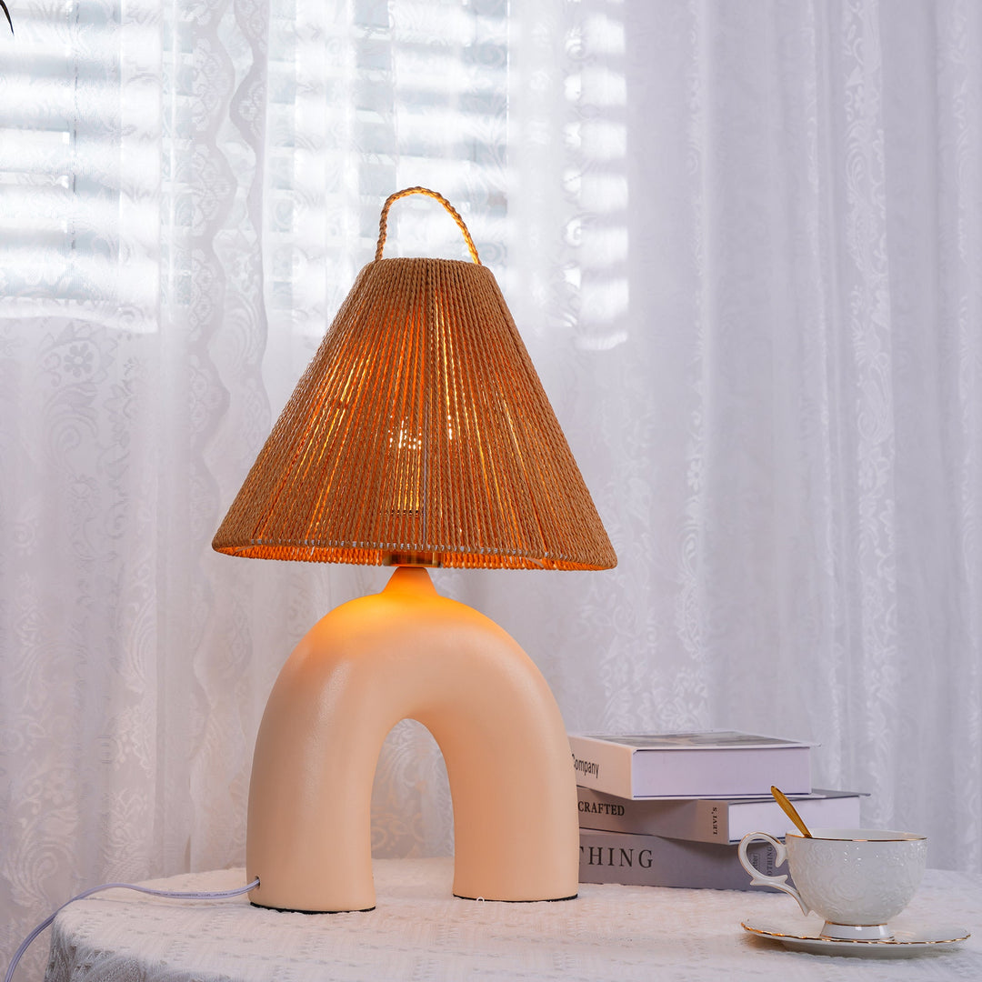 Arched Table Lamp - Vakkerlight