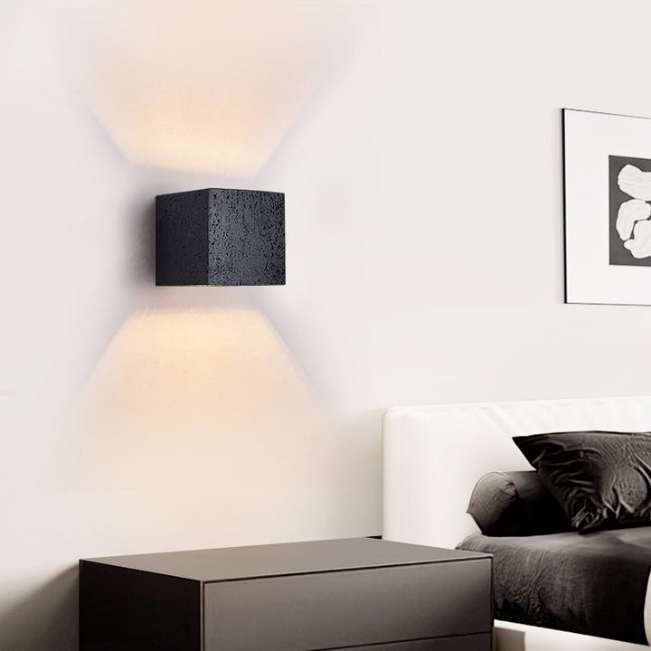 Vulcanis Cube Wall Lamp - Vakkerlight
