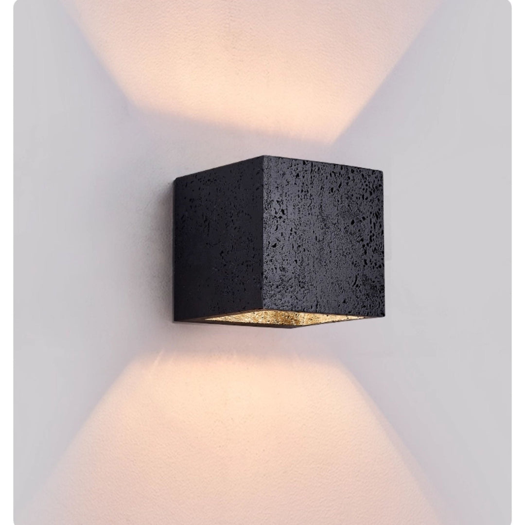 Vulcanis Cube Wall Lamp - Vakkerlight