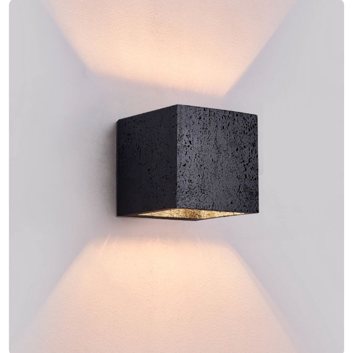 Vulcanis Cube Wall Lamp - Vakkerlight