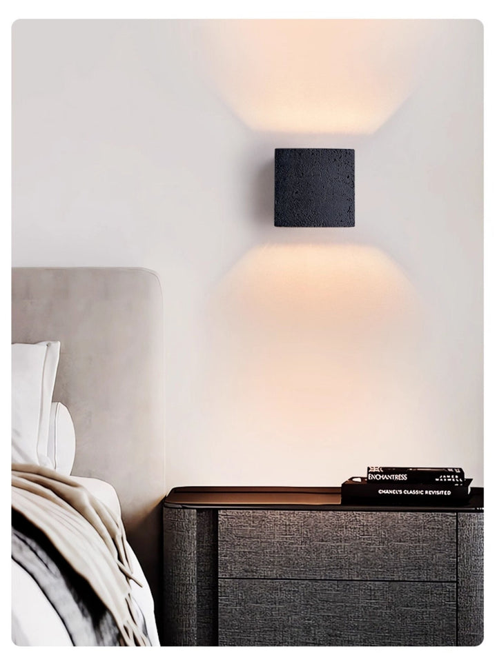 Vulcanis Cube Wall Lamp - Vakkerlight