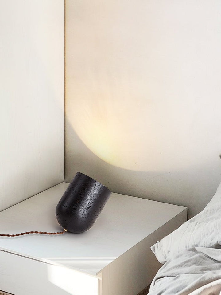 Vultrion Table Lamp - Vakkerlight