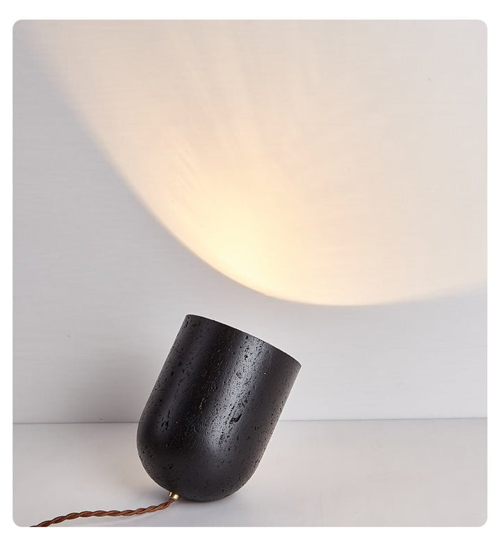Vultrion Table Lamp - Vakkerlight