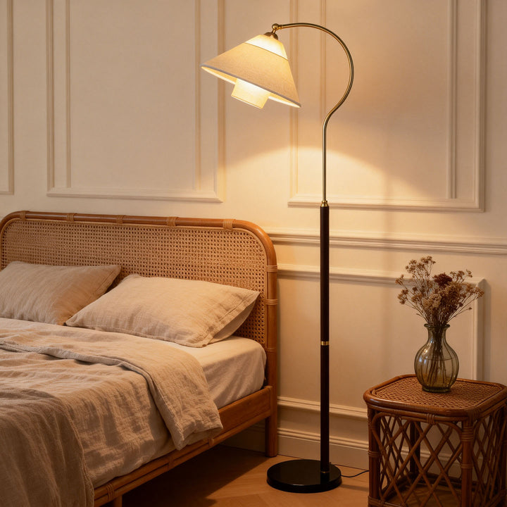 Walnut Gooseneck Floor Lamp - Vakkerlight