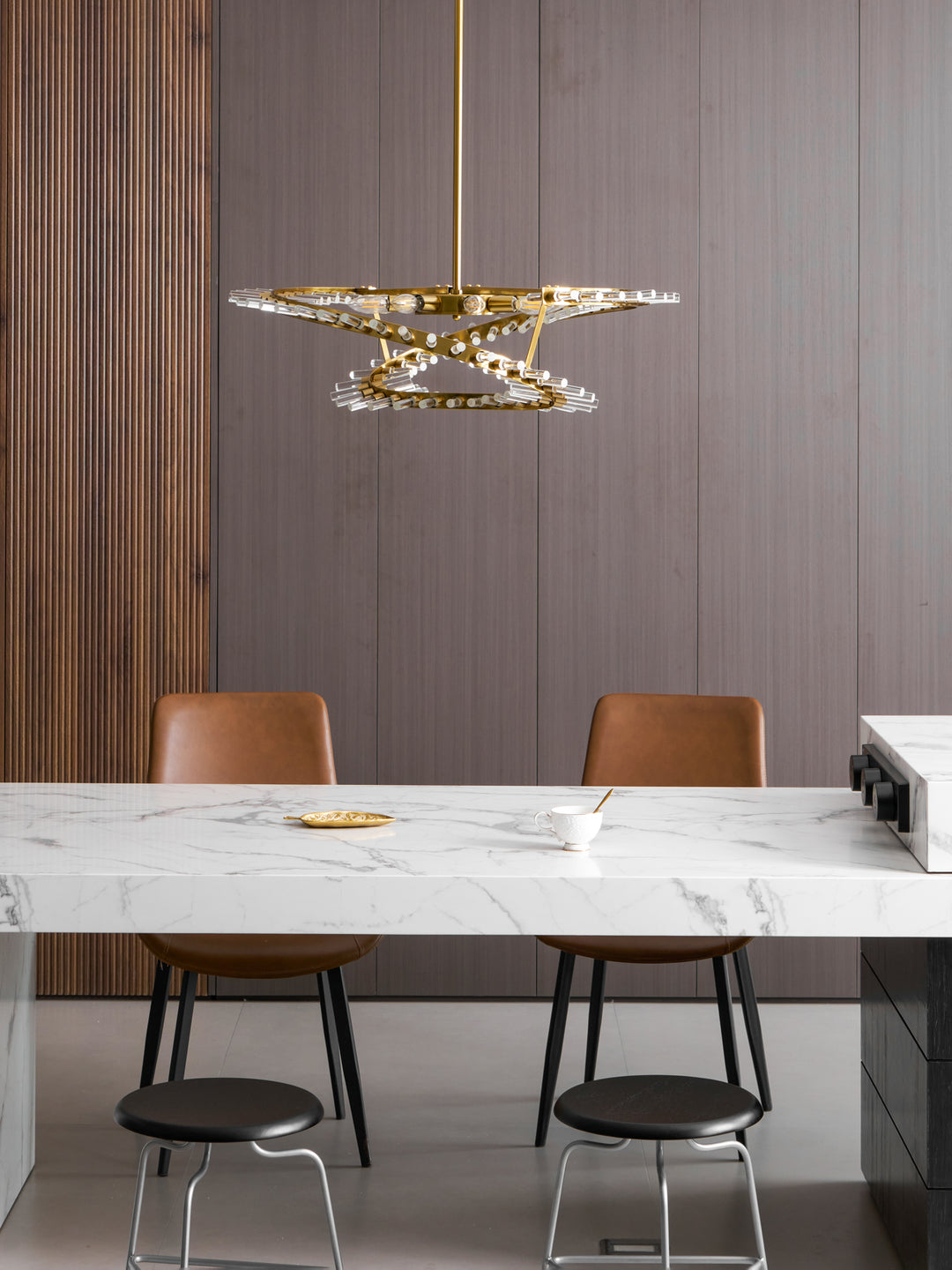 Waltz Art Chandelier - Vakkerlight