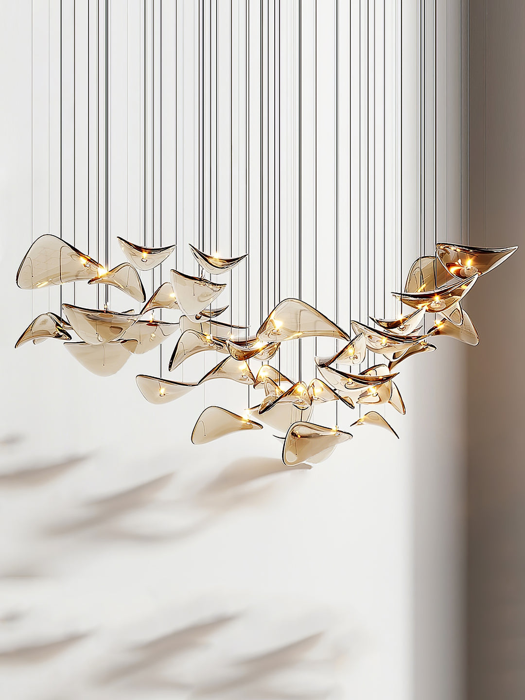 Wave Floating Leaf Chandelier - Vakkerlight