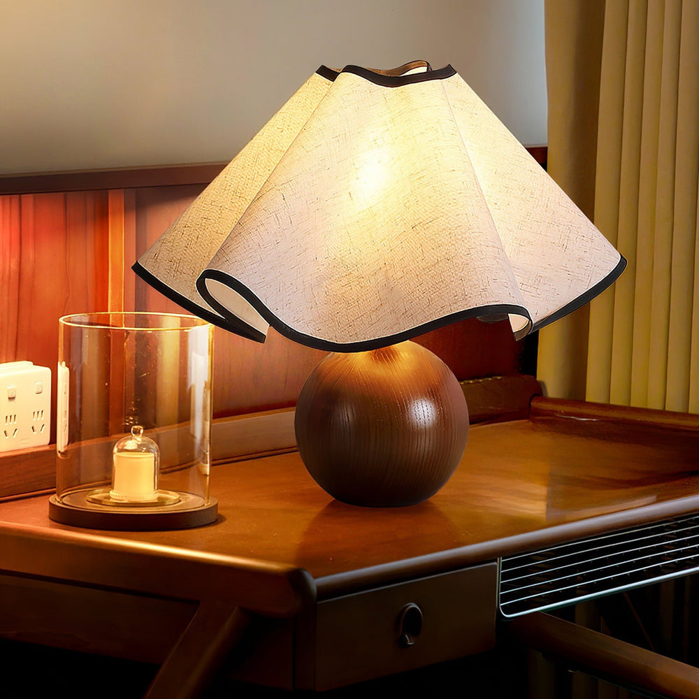 Wavecrest Table Lamp - Vakkerlight