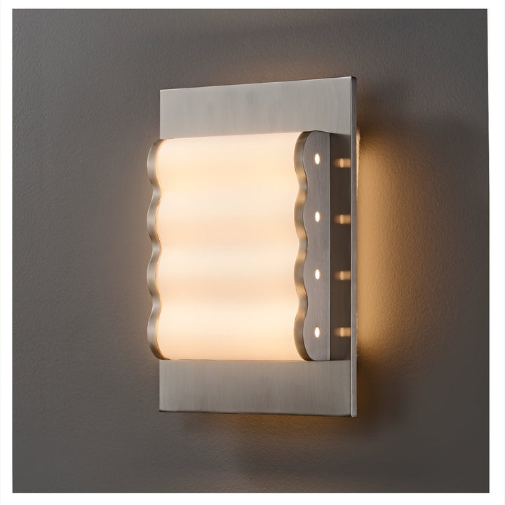 Wavelet Wall Lamp - Vakkerlight