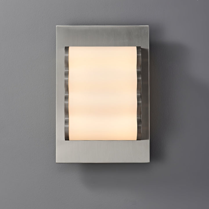 Wavelet Wall Lamp - Vakkerlight