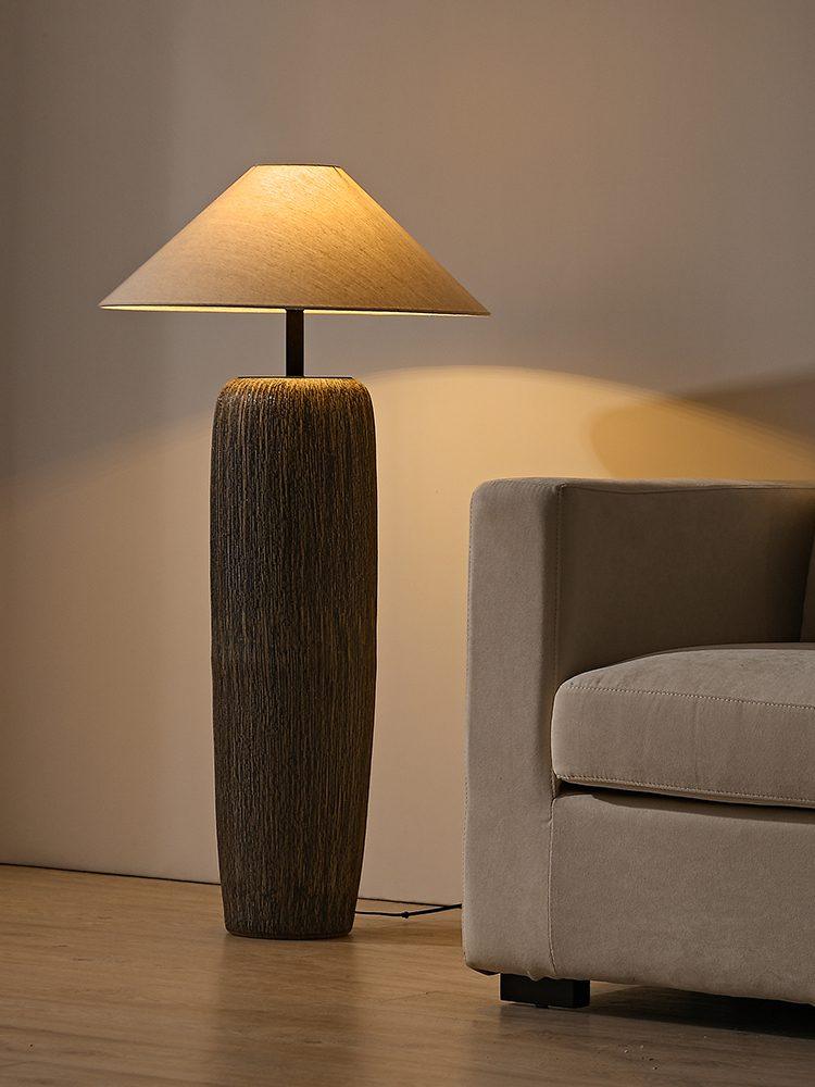 Weathered Wood Grain Floor Lamp - Vakkerlight