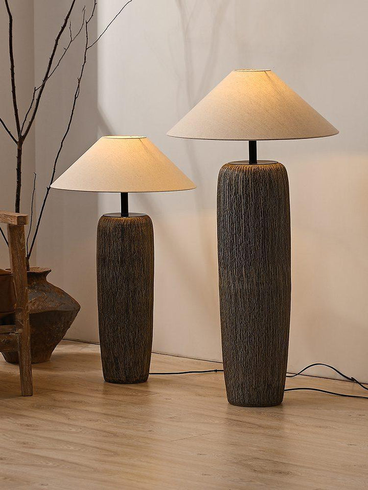 Weathered Wood Grain Floor Lamp - Vakkerlight