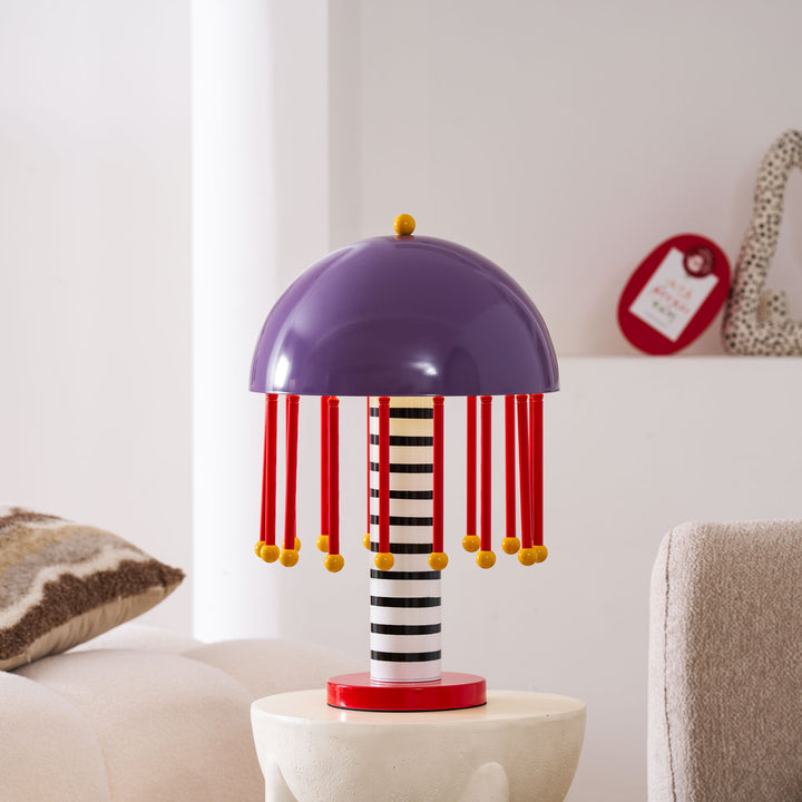 Weird Mushroom Table Lamp - Vakkerlight