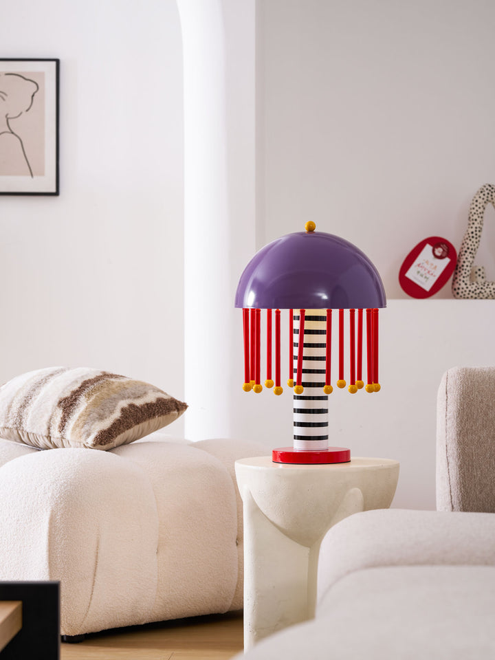 Weird Mushroom Table Lamp - Vakkerlight