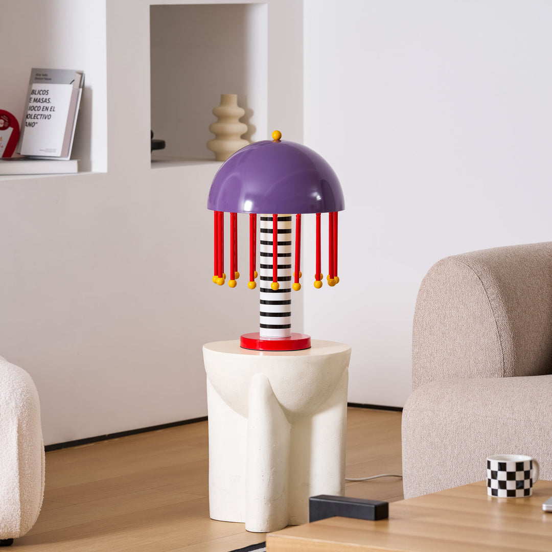 Weird Mushroom Table Lamp - Vakkerlight