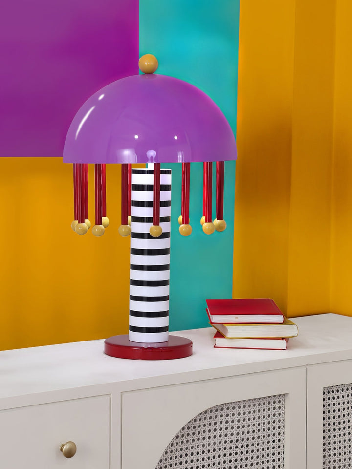 Weird Mushroom Table Lamp - Vakkerlight