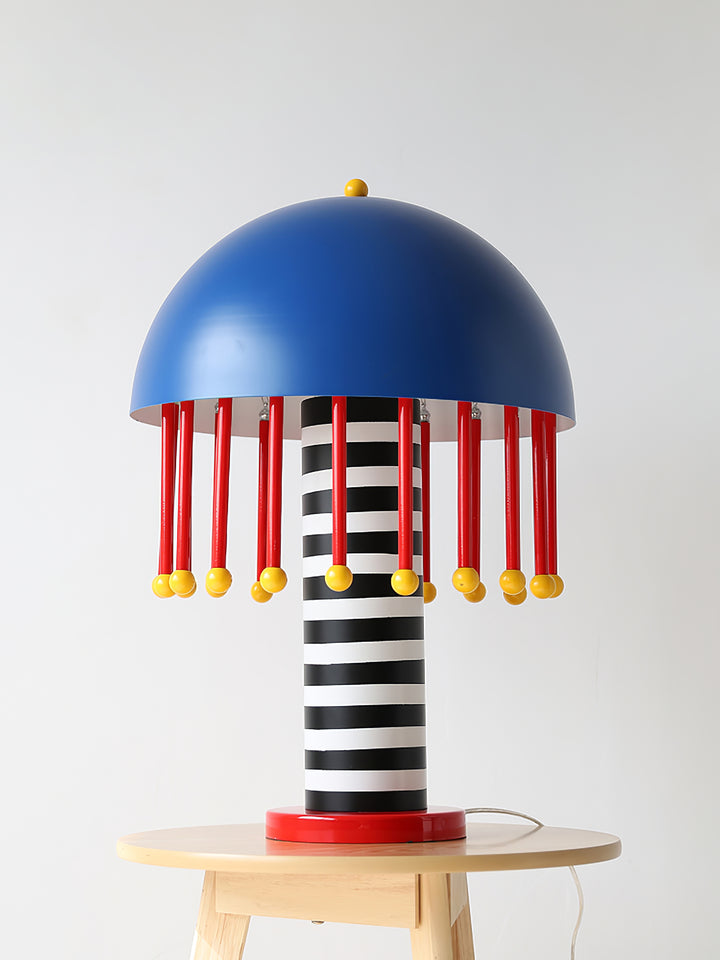 Weird Mushroom Table Lamp - Vakkerlight