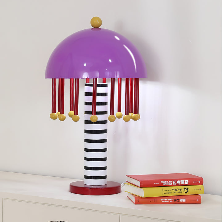 Weird Mushroom Table Lamp - Vakkerlight