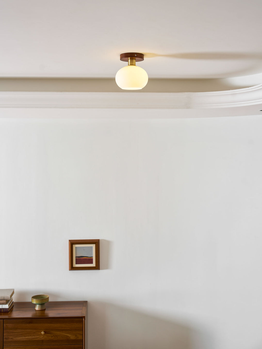 White Shell Ceiling Lamp - Vakkerlight