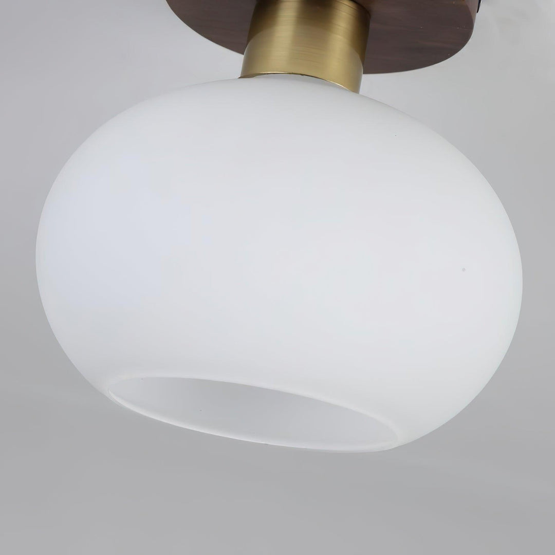 White Shell Ceiling Lamp - Vakkerlight