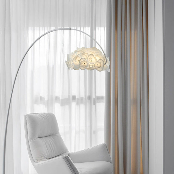 White Hydrangea Floor Lamp - Vakkerlight