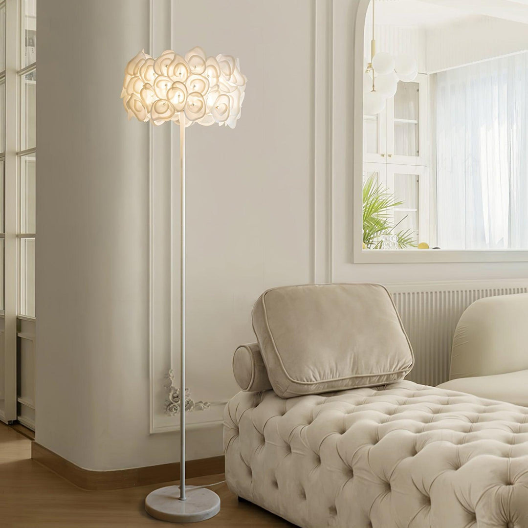 White Hydrangea Floor Lamp - Vakkerlight