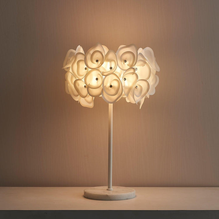 White Hydrangea Table Lamp - Vakkerlight