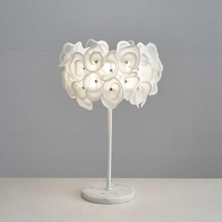 White Hydrangea Table Lamp - Vakkerlight