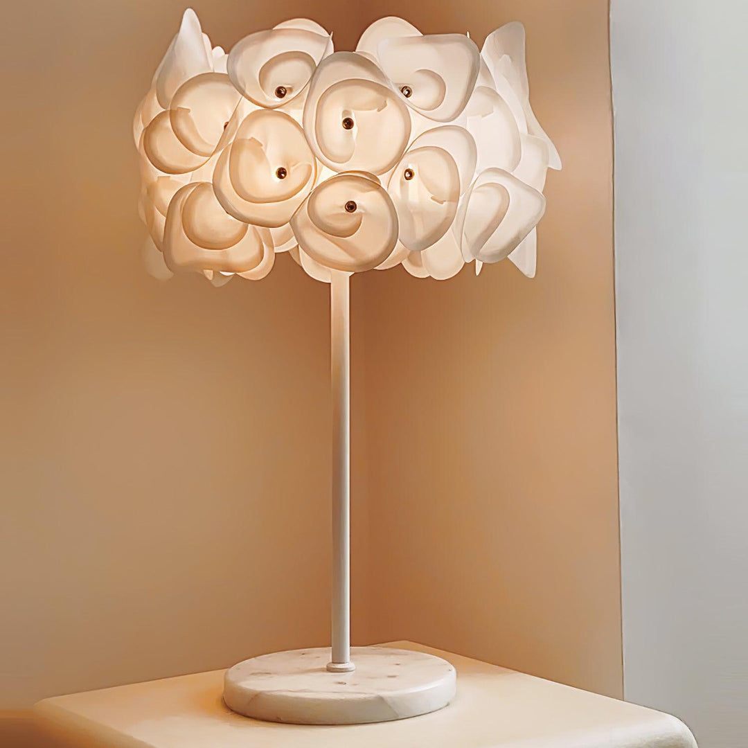 White Hydrangea Table Lamp - Vakkerlight