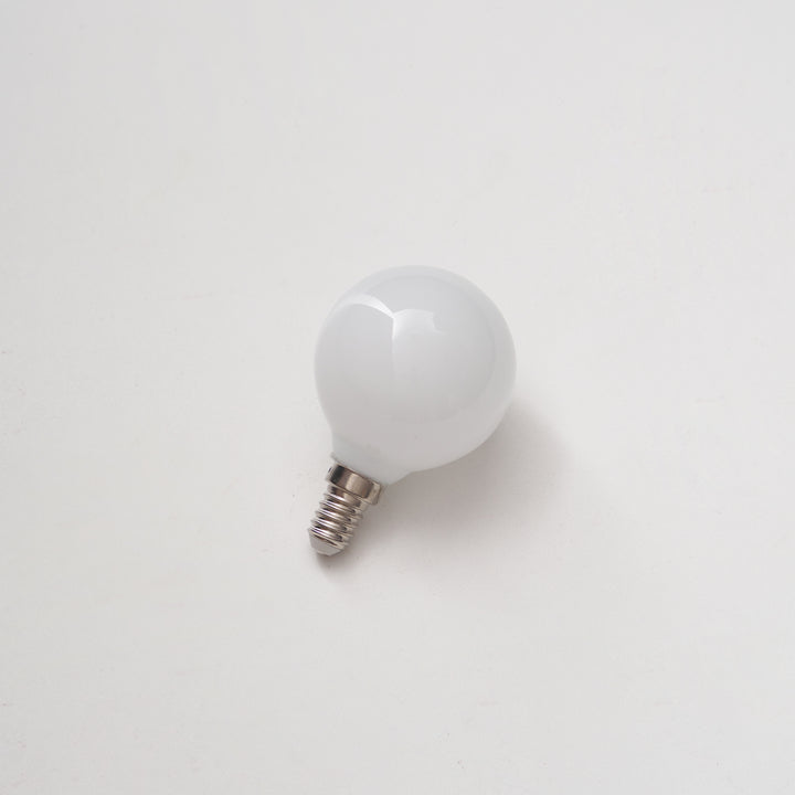 White LED Light E14 or E12 Bulb - Vakkerlight
