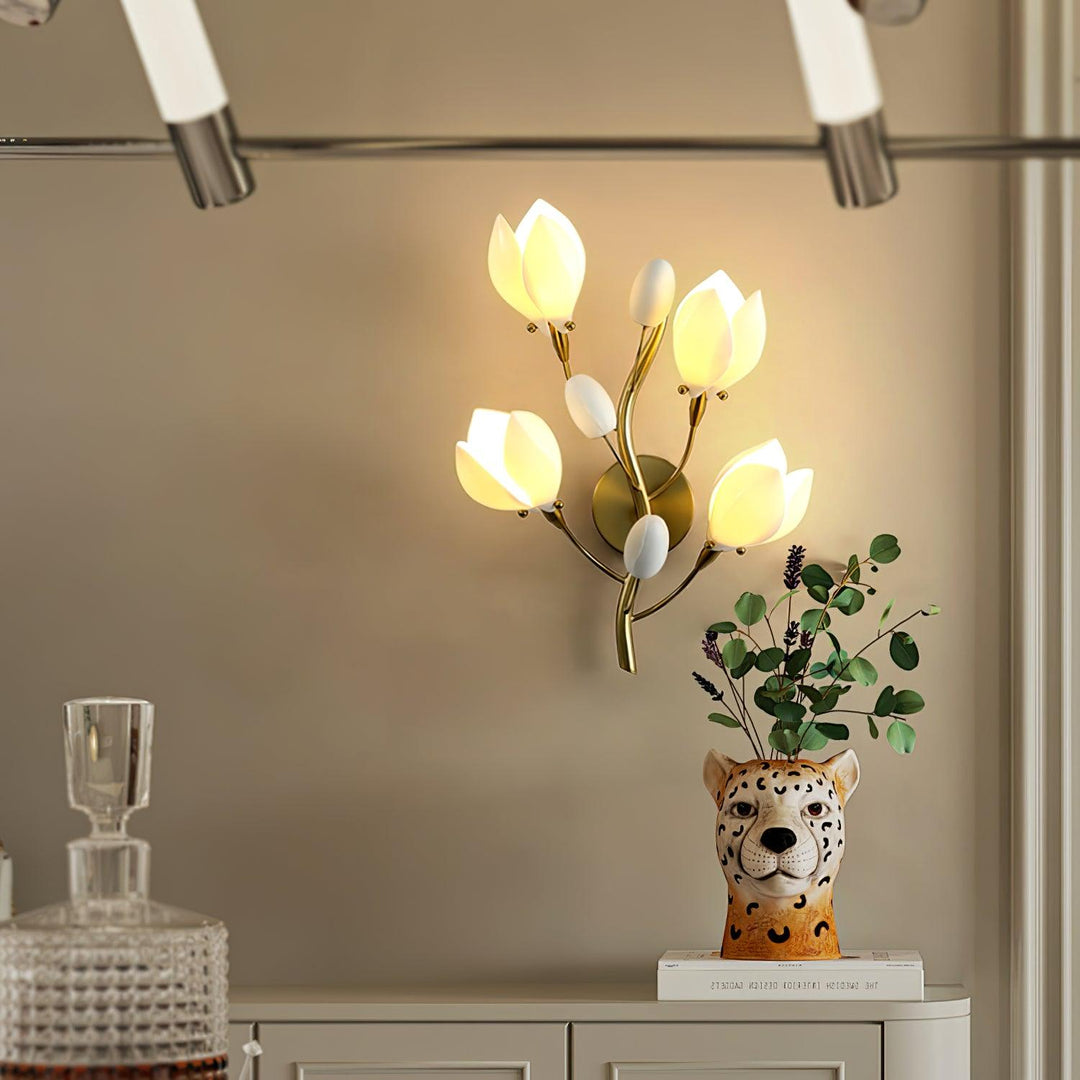 White Porcelain Magnolia Wall Lamp - Vakkerlight