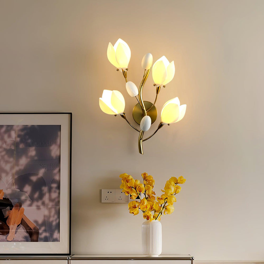 White Porcelain Magnolia Wall Lamp - Vakkerlight