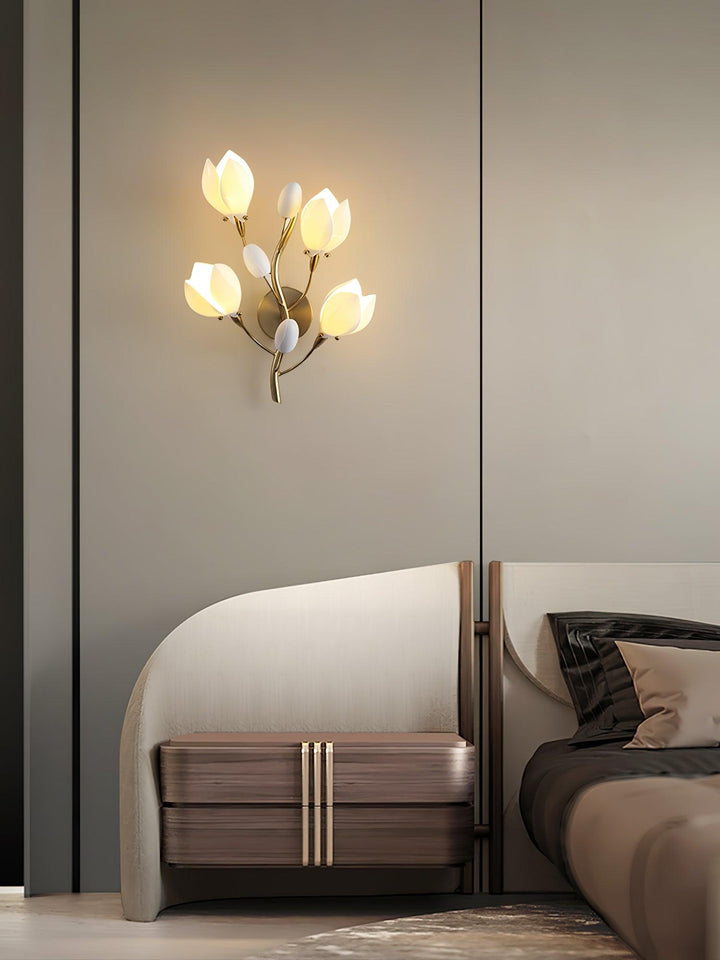 White Porcelain Magnolia Wall Lamp - Vakkerlight