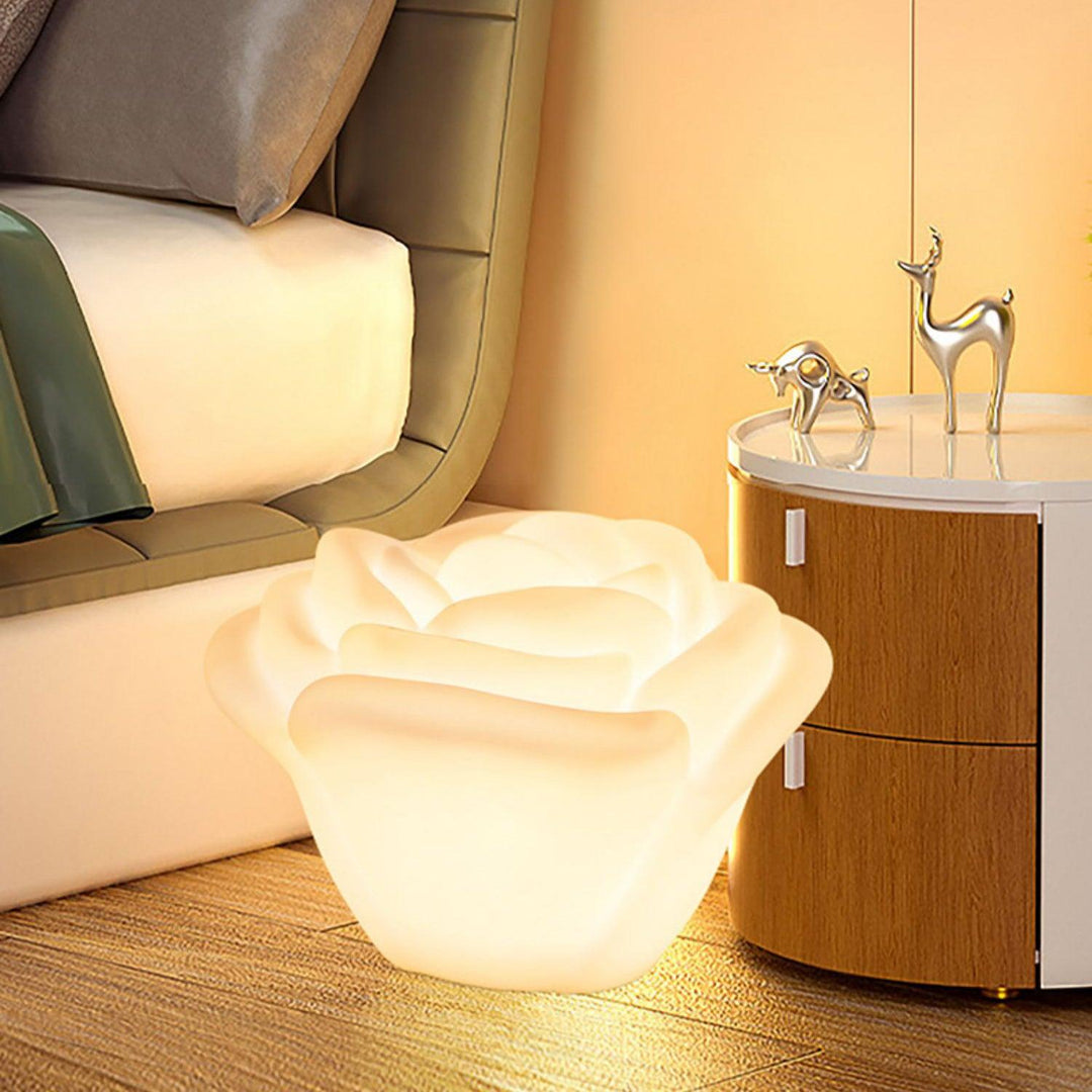 White Rose Shaped LED Table Lamp - Vakkerlight