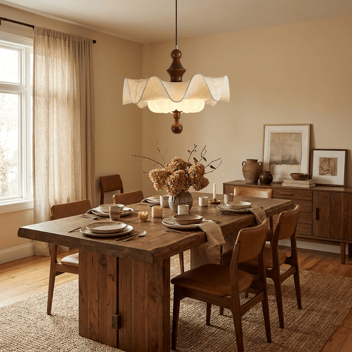 Willow Whisper Scalloped Pendant Lamp - Vakkerlight