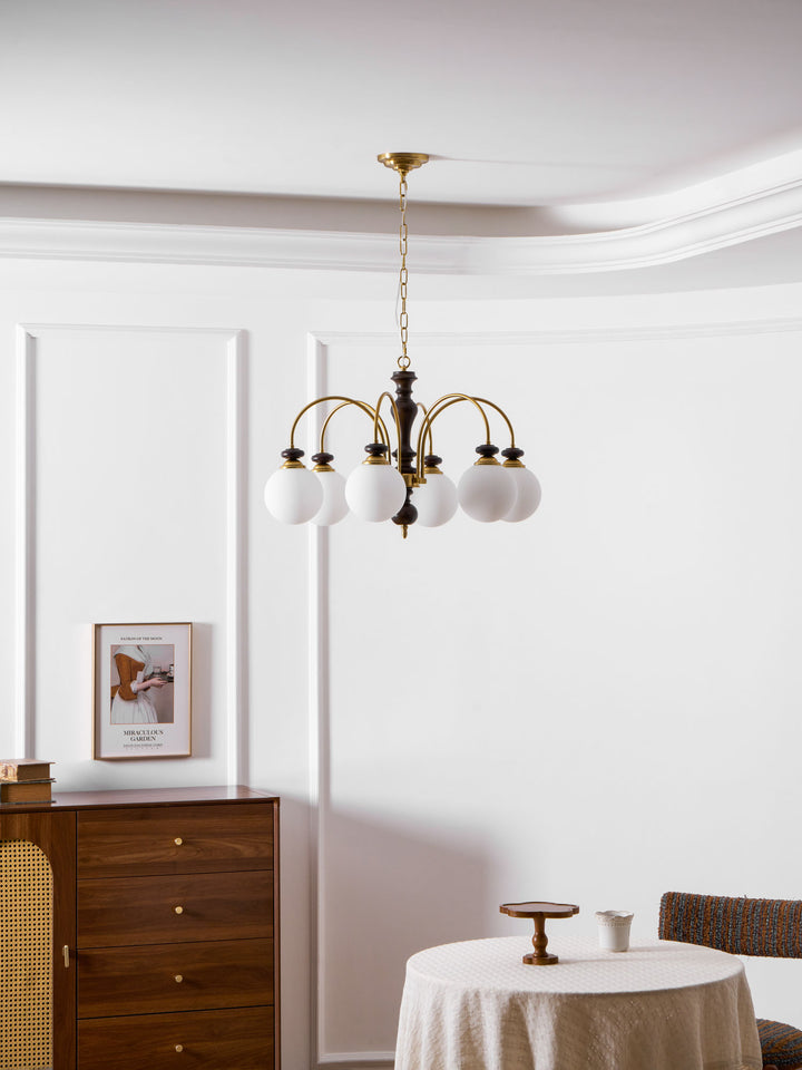 Windsor Classic Chandelier - Vakkerlight