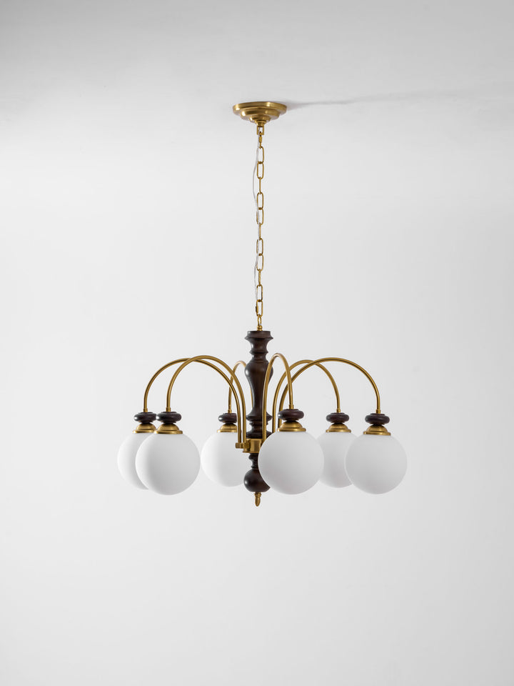 Windsor Classic Chandelier - Vakkerlight