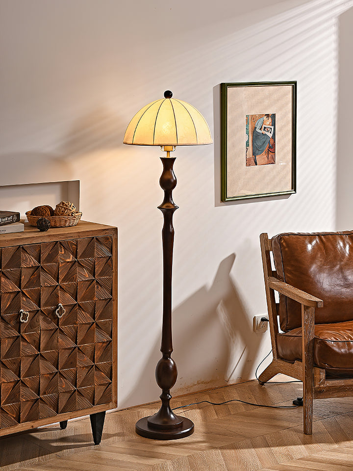 Windsor Vintage Floor Lamp - Vakkerlight