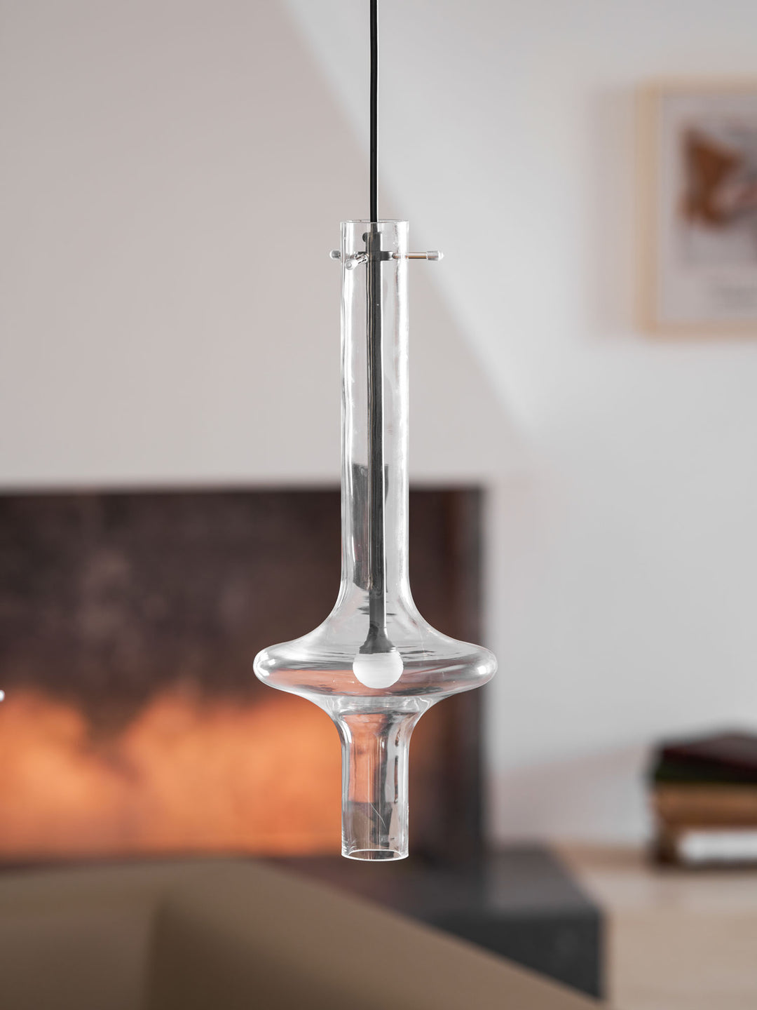 مصباح التعليق العجيب