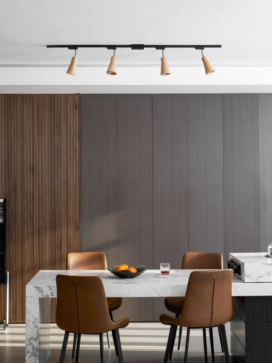Wood Track Ceiling Lamp - Vakkerlight