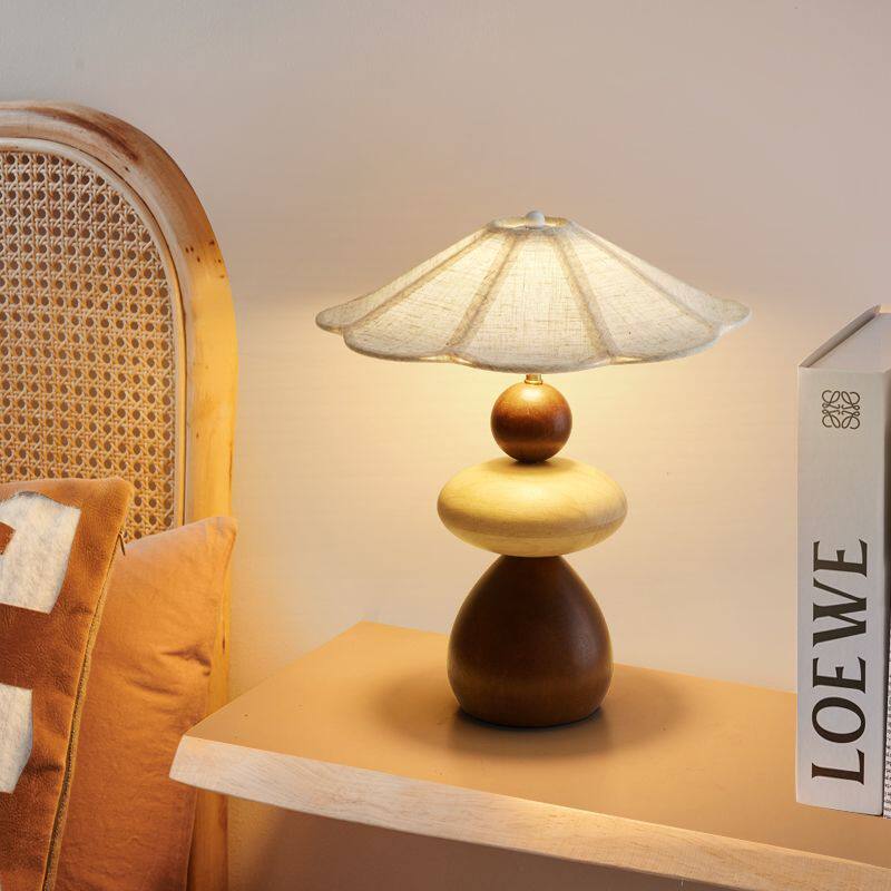 Wood Pebble Table Lamp - Vakkerlight