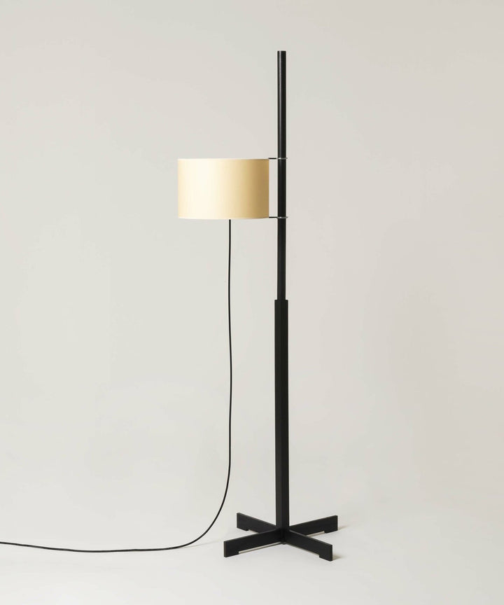 Wood Tmm Floor Lamp - Vakkerlight