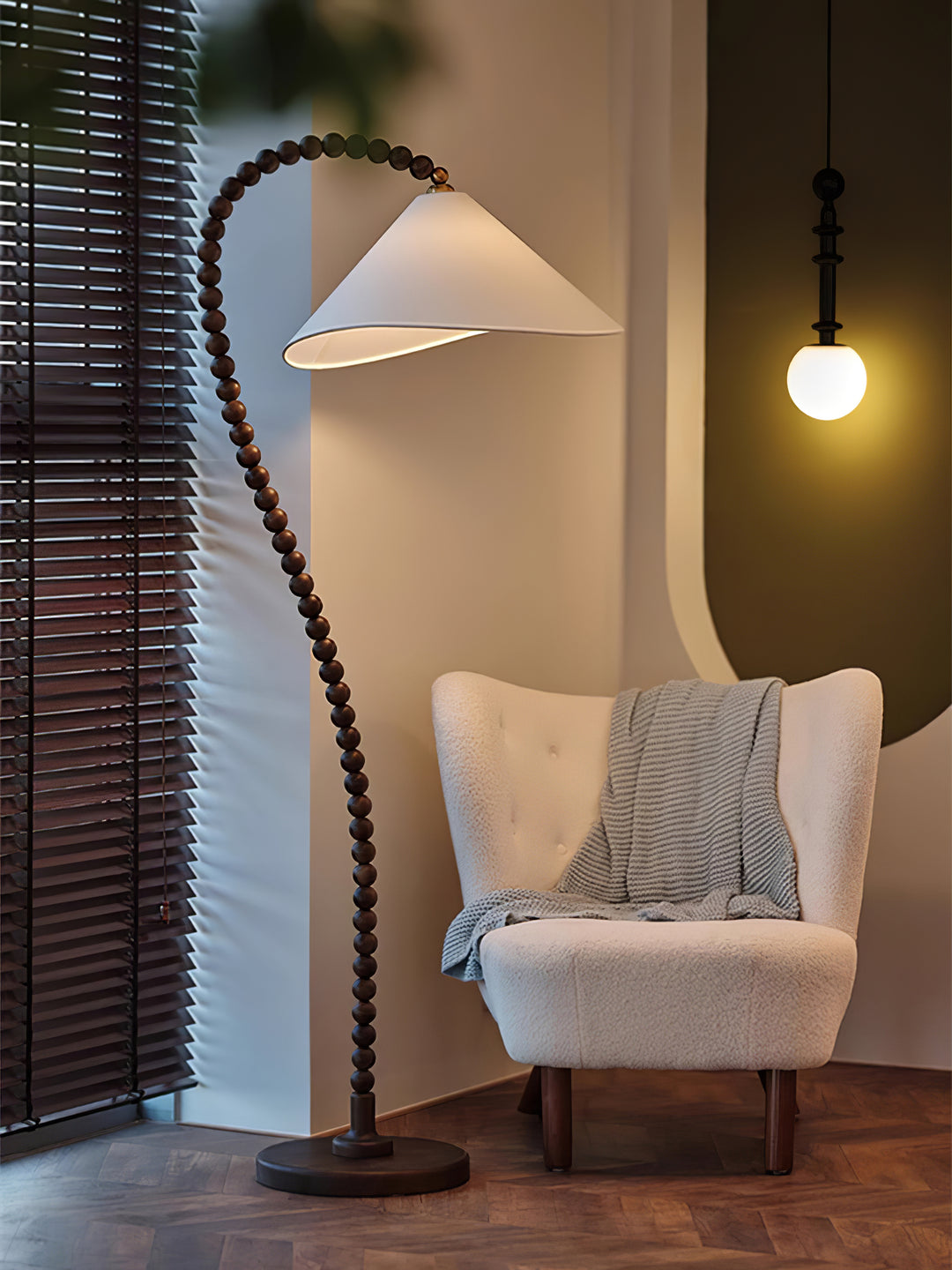 Wooden Bead Floor Lamp - Vakkerlight