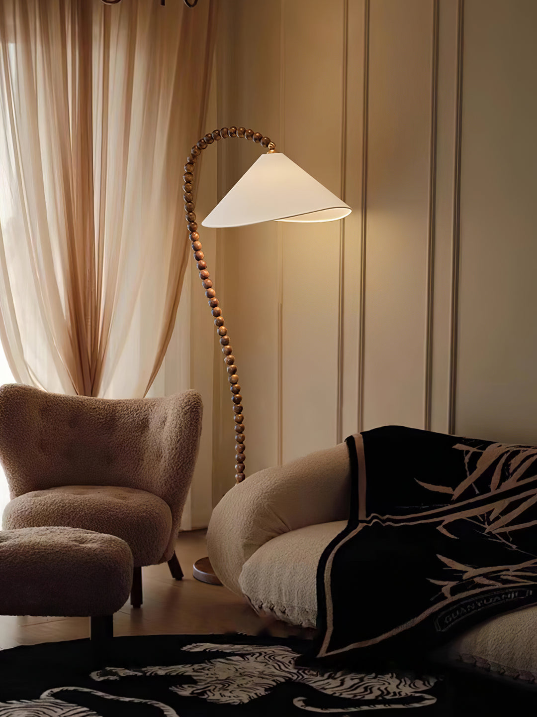 Wooden Bead Floor Lamp - Vakkerlight