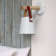 Lámpara de pared LED de madera